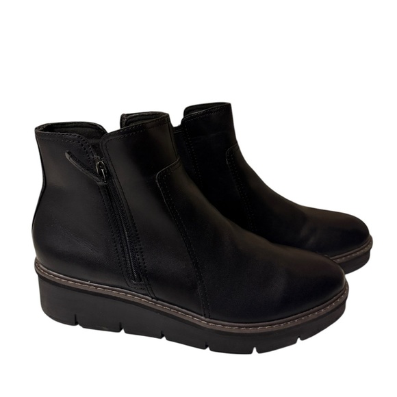 Women's ZEROGRAND City Wedge
Waterproof Chelsea Boots - Picture 1 of 16